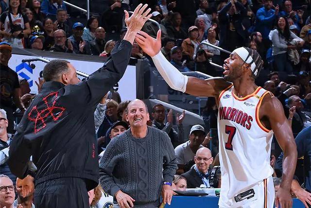 张帆10记三分创个人新高 闵鹿蕾：大家不敢赢